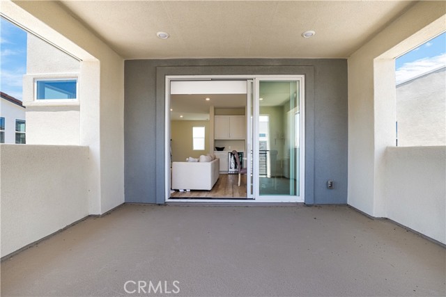 Detail Gallery Image 32 of 38 For 27512 Golden Currant Pl, Valencia,  CA 91381 - 4 Beds | 4 Baths