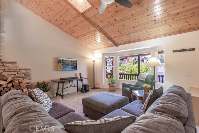 Detail Gallery Image 9 of 63 For 366 Mason Ln, Big Bear City,  CA 92314 - 5 Beds | 4/1 Baths