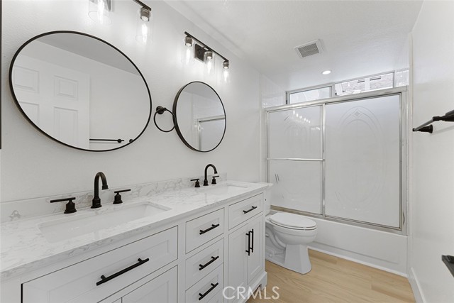 13381 Presidio Place, Tustin CA: https://media.crmls.org/medias/2a2d8314-7024-44f7-bb77-c93ab022c0d2.jpg