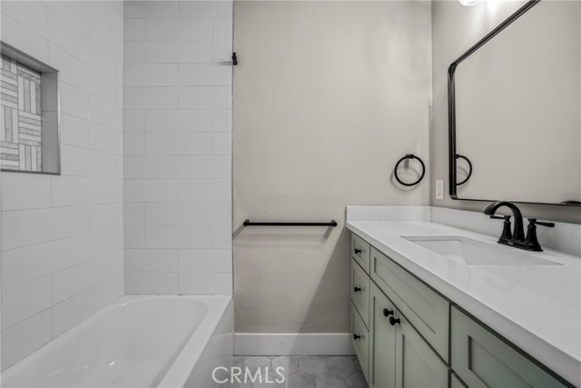 Detail Gallery Image 15 of 52 For 7909 Aldea Ave, Lake Balboa,  CA 91406 - – Beds | – Baths