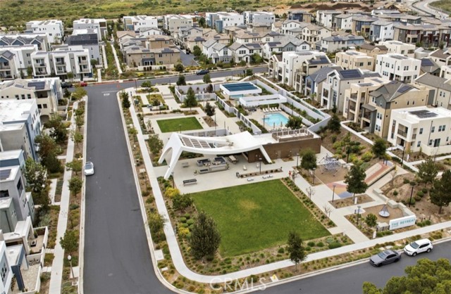 Detail Gallery Image 32 of 34 For 175 Sash, Irvine,  CA 92618 - 4 Beds | 3/1 Baths