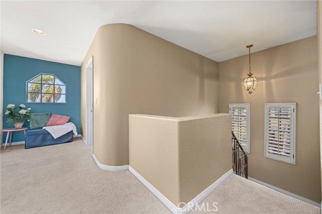 383 Park Avenue, Long Beach CA: https://media.crmls.org/medias/2a305cce-393b-4b2d-82c6-10ed175fe52e.jpg