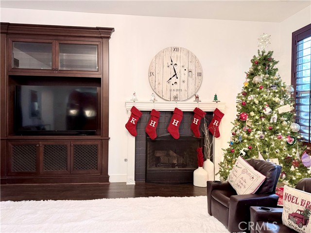 Detail Gallery Image 11 of 72 For 32102 Elk Grove Ct, Temecula,  CA 92592 - 4 Beds | 3/1 Baths