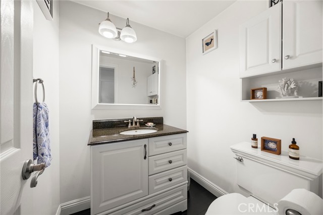 9461 Pier Drive, Huntington Beach CA: https://media.crmls.org/medias/2a30bffd-e4b3-4096-a706-9f6797e6825b.jpg