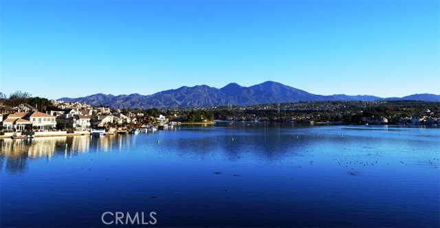 24392 Macedo, Mission Viejo CA: https://media.crmls.org/medias/2a31738c-d88a-426d-9344-eef0c5e1f624.jpg