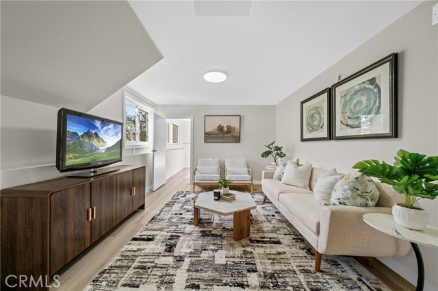 Detail Gallery Image 22 of 47 For 922 E Edgecomb, Covina,  CA 91724 - 5 Beds | 2 Baths