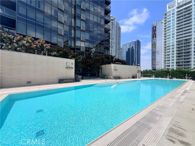 Detail Gallery Image 15 of 22 For 1155 S Grand Ave #1109,  Los Angeles,  CA 90015 - 1 Beds | 1 Baths