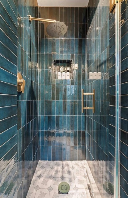 Detail Gallery Image 16 of 43 For 3364 Bennett, Los Angeles,  CA 90068 - 3 Beds | 3 Baths