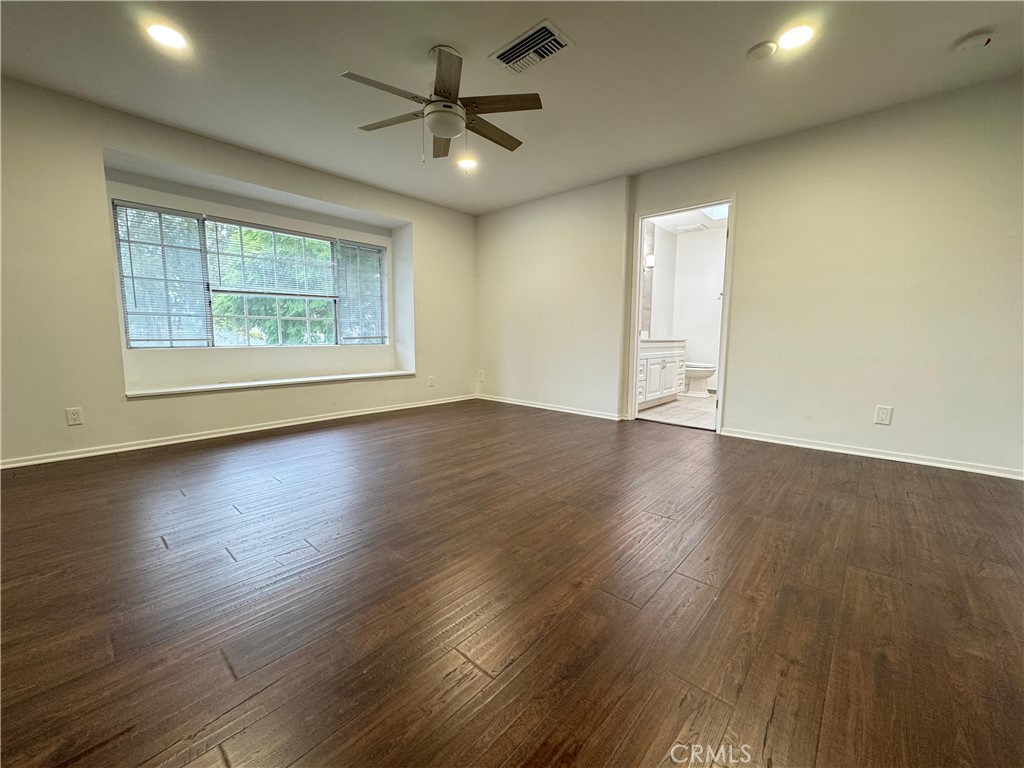 MLS #OC25261024 image #36