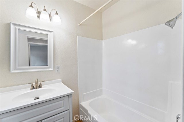 Detail Gallery Image 14 of 15 For 102 Avenida Pelayo #B,  San Clemente,  CA 92672 - 1 Beds | 1 Baths