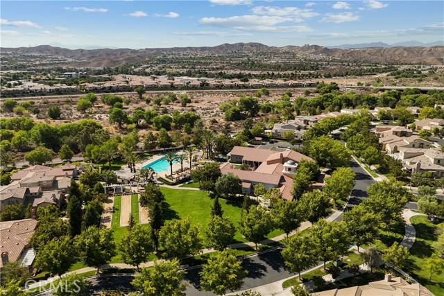 Detail Gallery Image 37 of 44 For 27976 Red Pine Ct, Valencia,  CA 91354 - 2 Beds | 3 Baths