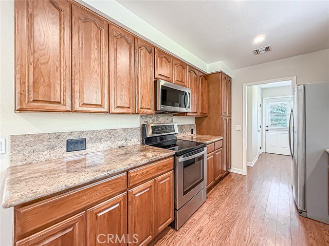 Detail Gallery Image 7 of 24 For 51 Quinta Vista, Thousand Oaks,  CA 91362 - 3 Beds | 2 Baths