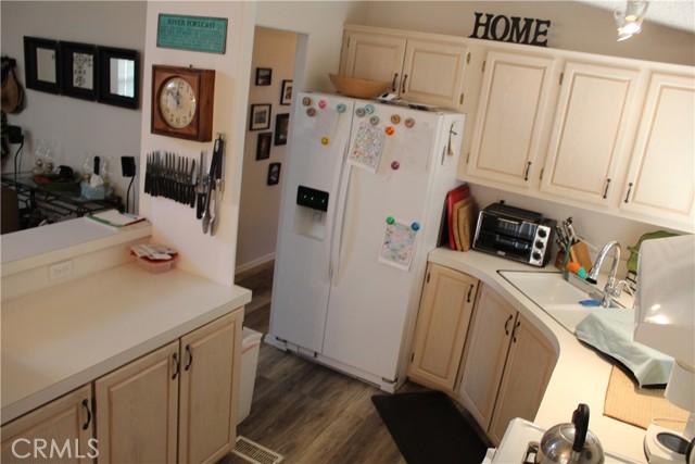 220 Colorado River Drive, Blythe CA: https://media.crmls.org/medias/2a34c65f-84e3-40a1-8651-444ffb48432b.jpg