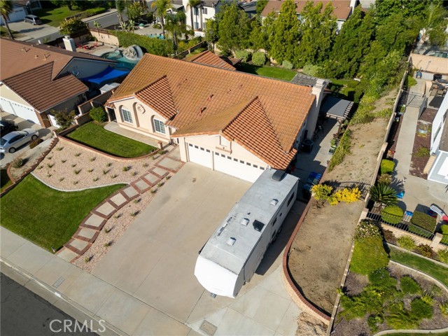 Image 3 of 50 For 6752 Laurelbrook Drive