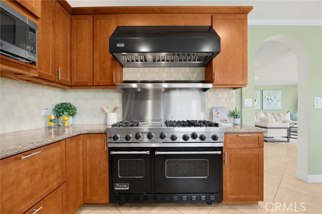 Detail Gallery Image 9 of 31 For 20770 Cottonwood Road, Yorba Linda,  CA 92887 - 4 Beds | 2 Baths