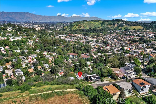 Detail Gallery Image 41 of 45 For 3949 Glenalbyn Dr, Los Angeles,  CA 90065 - 3 Beds | 2/1 Baths