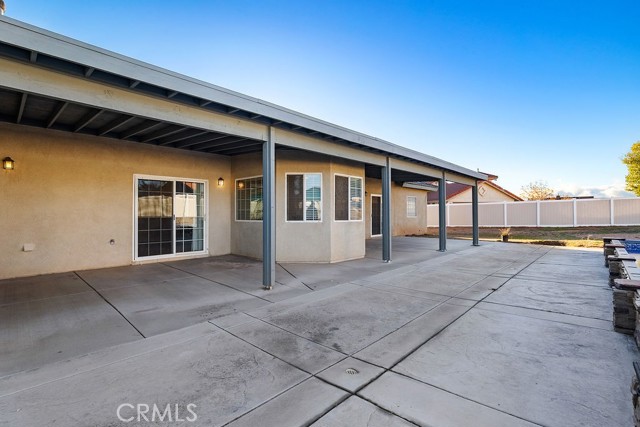 6834 Phoenix Court, Hesperia CA: https://media.crmls.org/medias/2a36c779-15c2-43bf-b5cc-e0b3dfb4494e.jpg
