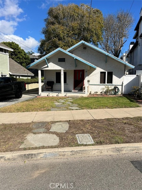 214 Camino Real, Redondo Beach, California 90277, ,Residential Income,For Sale,Camino Real,SB25025766