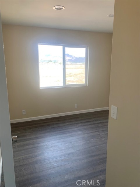 Detail Gallery Image 4 of 8 For 14455 Ocotilla Rd #2,  Apple Valley,  CA 92307 - 1 Beds | 1 Baths