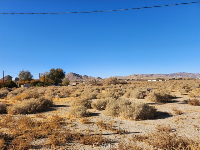 Detail Gallery Image 2 of 6 For 0 Ca-18, Lucerne Valley,  CA 92356 - – Beds | – Baths