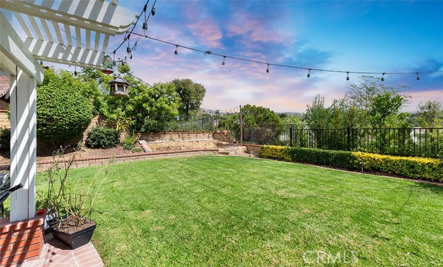 Detail Gallery Image 30 of 42 For 3922 Ravenswood Dr, Yorba Linda,  CA 92886 - 3 Beds | 2 Baths