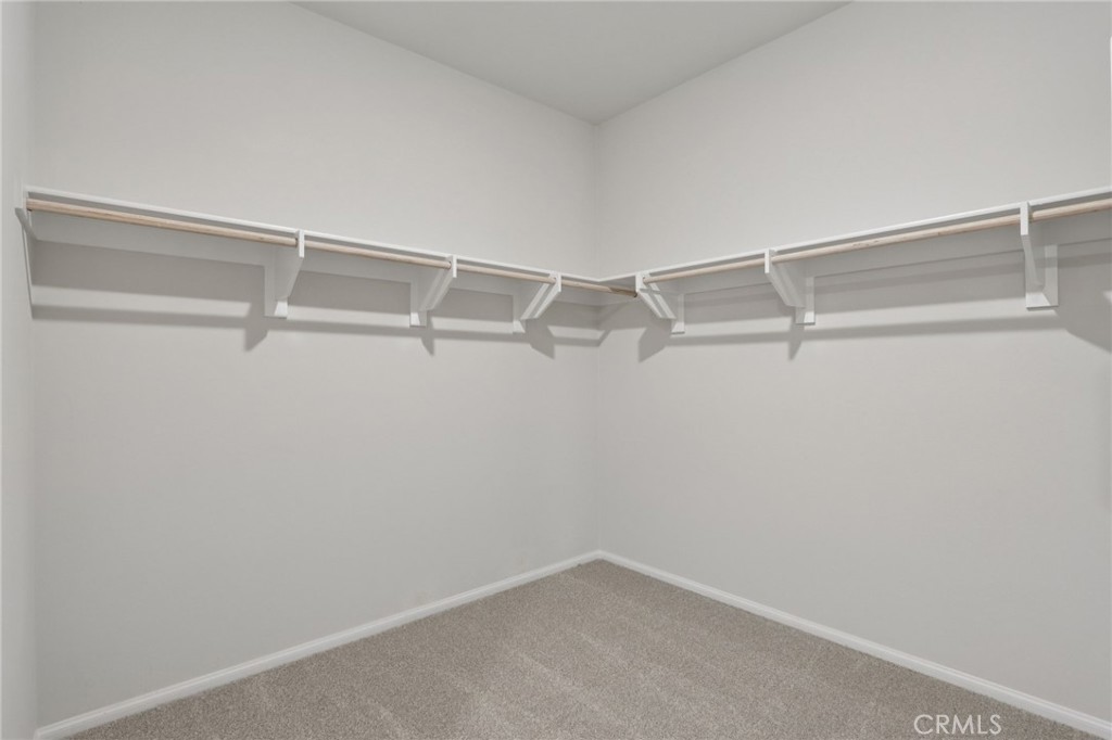 MLS #OC25222451 image #37