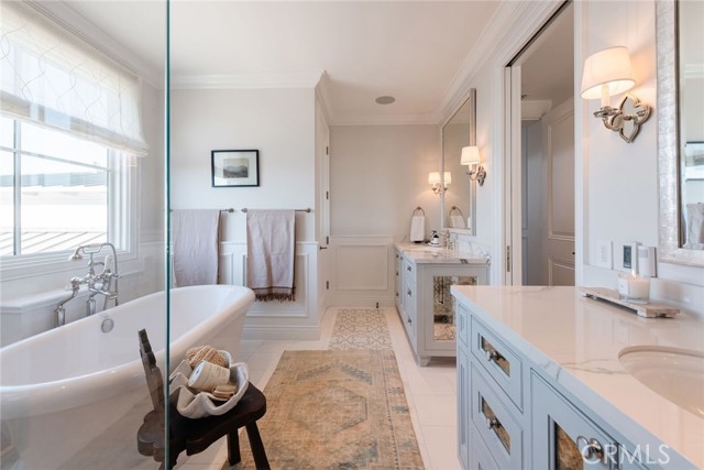 117 34th Street, Manhattan Beach, California 90266, 7 Bedrooms Bedrooms, 0 ,10 BathroomsBathrooms,Residential,For Sale,34th Street,0,SB26126376