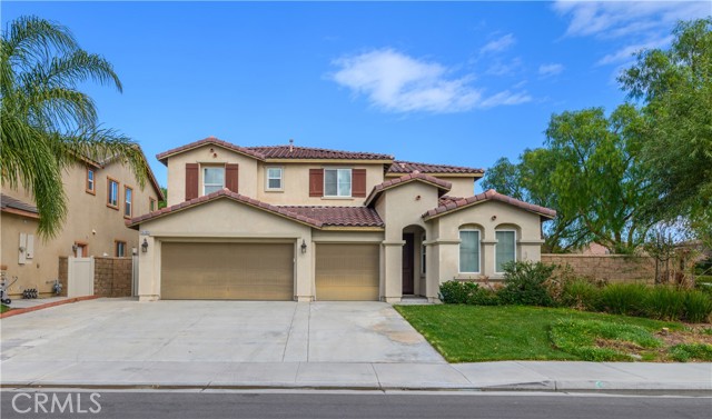 Detail Gallery Image 1 of 53 For 14480 Arctic Fox Ave, Corona,  CA 92880 - 6 Beds | 4/1 Baths