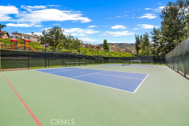 Image 37 of 55 For 11533 Chadwick