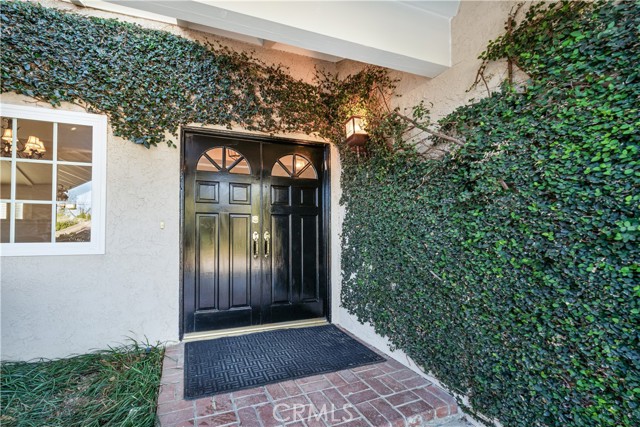 Detail Gallery Image 2 of 19 For 3802 Daguerre Ave, Calabasas,  CA 91302 - 5 Beds | 3 Baths