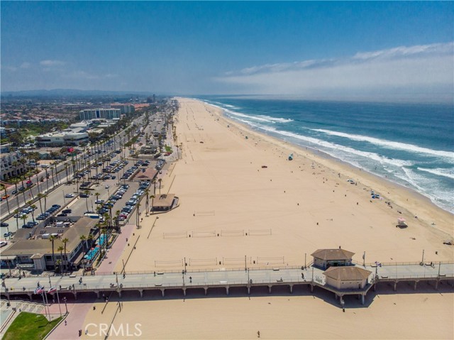 Detail Gallery Image 60 of 62 For 316 6th, Huntington Beach,  CA 92648 - 3 Beds | 3/1 Baths