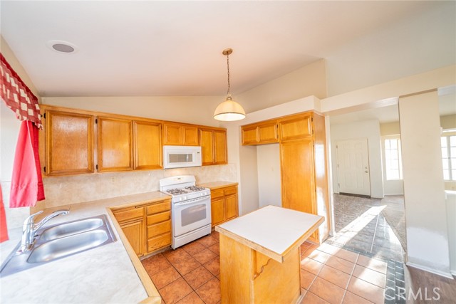 Detail Gallery Image 15 of 45 For 2637 Pleasant Colony St, Perris,  CA 92571 - 3 Beds | 2 Baths