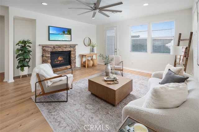 MLS #SR25248596 image #14