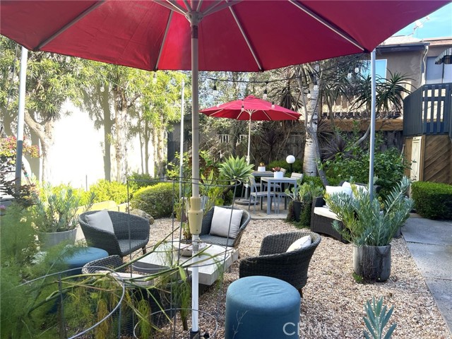 Detail Gallery Image 31 of 36 For 320 12th St #5,  Seal Beach,  CA 90740 - 2 Beds | 1/1 Baths