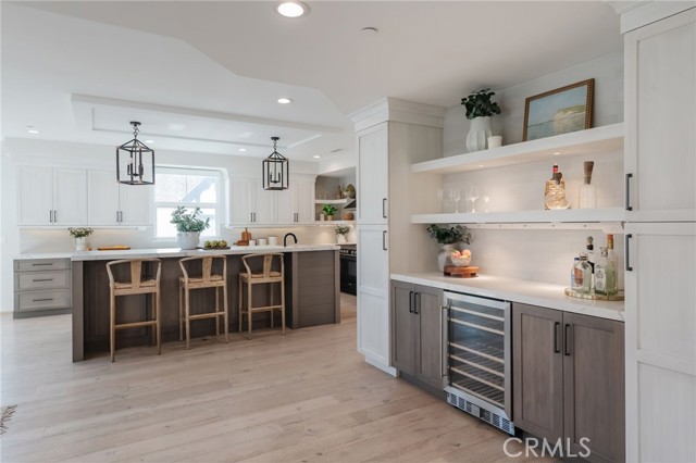 223 Irena Avenue, Redondo Beach, California 90277, 4 Bedrooms Bedrooms, ,4 BathroomsBathrooms,Residential,For Sale,Irena,SB25254754