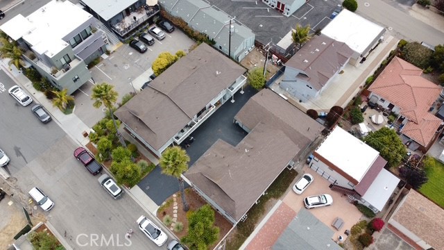 111 Montecito Avenue, Pismo Beach CA: https://media.crmls.org/medias/2a3eddb4-cf66-4afd-96aa-6049ee1201f1.jpg