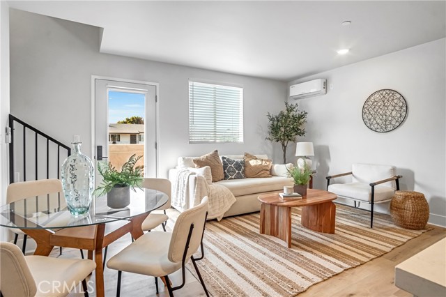 Detail Gallery Image 1 of 20 For 10035 S Western Ave #104,  Los Angeles,  CA 90047 - 2 Beds | 2 Baths