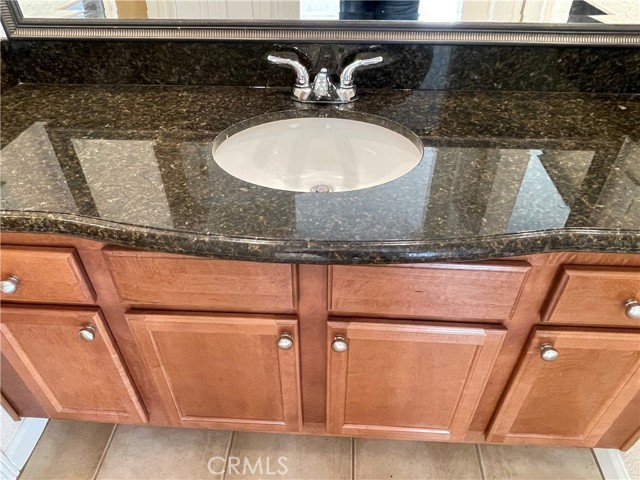 Detail Gallery Image 43 of 56 For 1965 Las Colinas Cir #308,  Corona,  CA 92879 - 2 Beds | 2 Baths