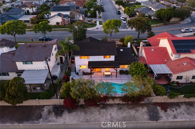 Image 72 of 73 For 4972 Park  