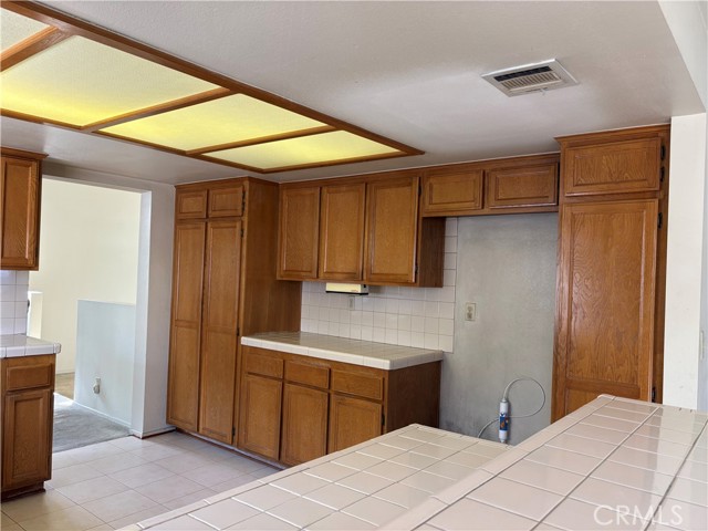 Detail Gallery Image 17 of 20 For 20107 Baltar St, Winnetka,  CA 91306 - 3 Beds | 2/1 Baths