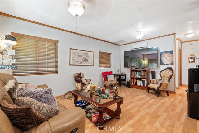 Detail Gallery Image 8 of 32 For 1876 Oregon Avenue, Long Beach,  CA 90806 - – Beds | – Baths