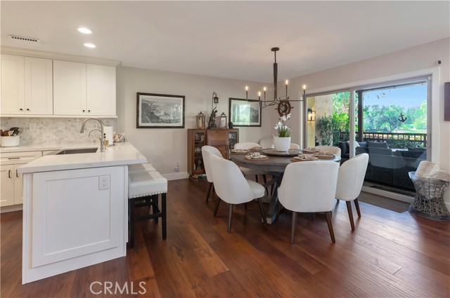 Detail Gallery Image 16 of 29 For 515 Bay Hill Dr, Newport Beach,  CA 92660 - 3 Beds | 2/1 Baths