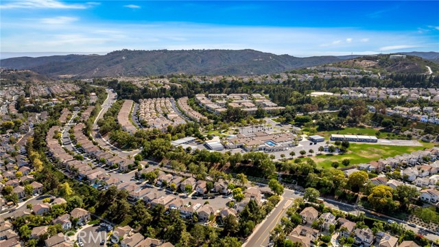 Detail Gallery Image 38 of 45 For 7 Plateau, Aliso Viejo,  CA 92656 - 3 Beds | 3 Baths