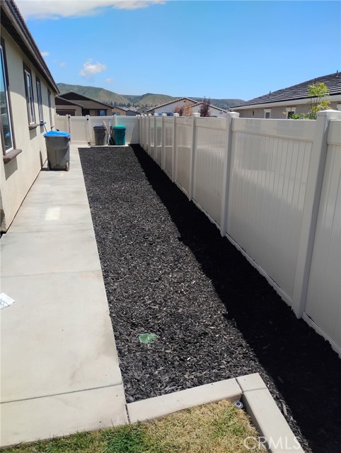 Detail Gallery Image 13 of 16 For 1351 Fiddleleaf, Banning,  CA 92220 - 3 Beds | 2 Baths