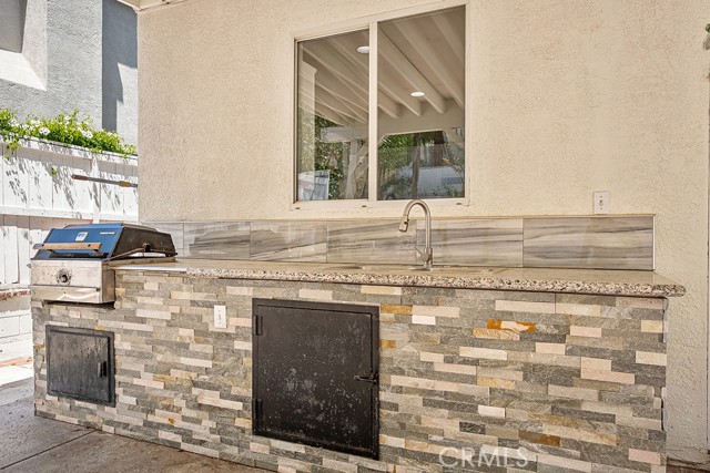 Detail Gallery Image 47 of 62 For 14846 Narcissus Crest Ave, Canyon Country,  CA 91387 - 5 Beds | 2/1 Baths