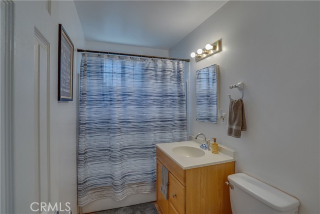 2304 W Flower Avenue, Fullerton CA: https://media.crmls.org/medias/2a42226e-9e9c-4edc-88a5-80229329c33f.jpg