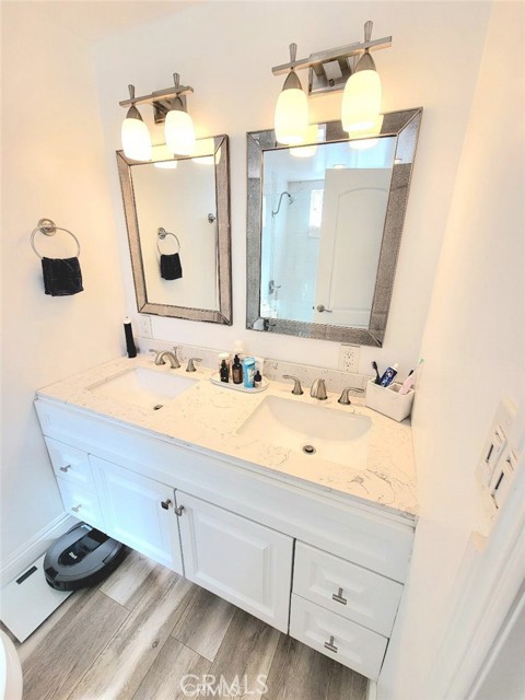 Detail Gallery Image 15 of 36 For 21752 Pacific Coast Hwy. 20a,  Huntington Beach,  CA 92646 - 2 Beds | 2 Baths