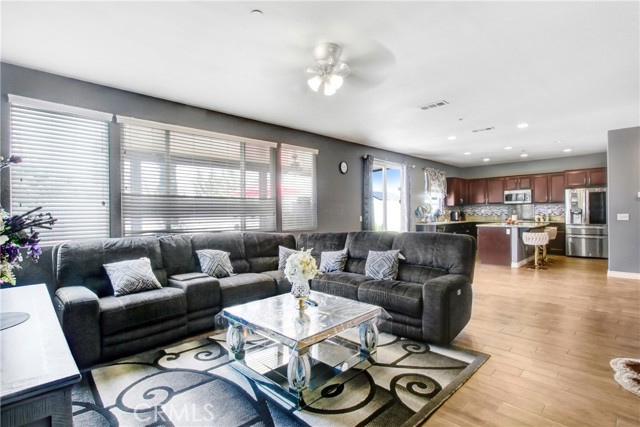 Image 11 of 42 For 26810 Sugarite Canyon Drive