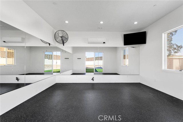 Detail Gallery Image 39 of 47 For 16383 Ridge View Dr, Apple Valley,  CA 92307 - 4 Beds | 2/1 Baths