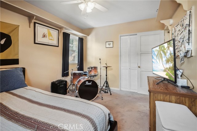 Detail Gallery Image 29 of 39 For 17449 Keswick St, Northridge,  CA 91325 - 3 Beds | 1/1 Baths